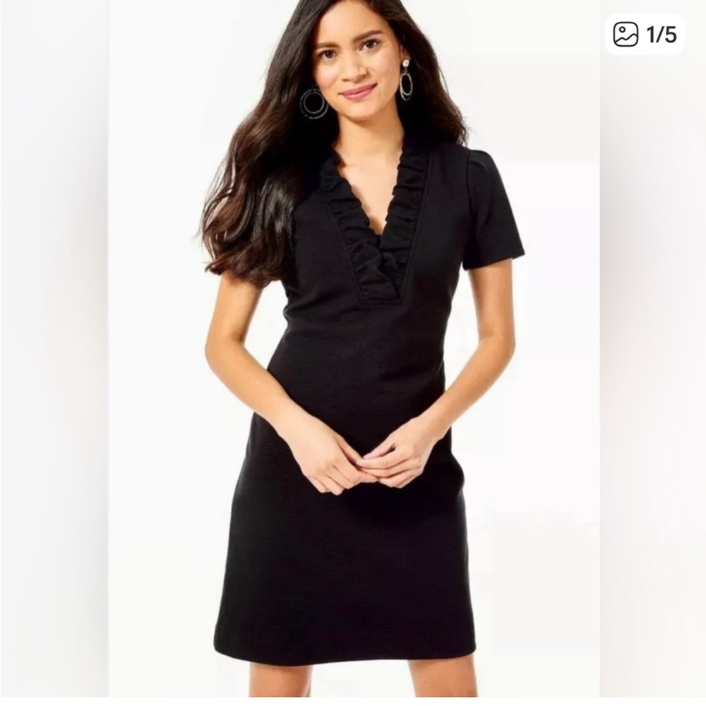 Lilly black dress